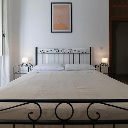 Apartment Alloggio Turistico Via Dei Mille *